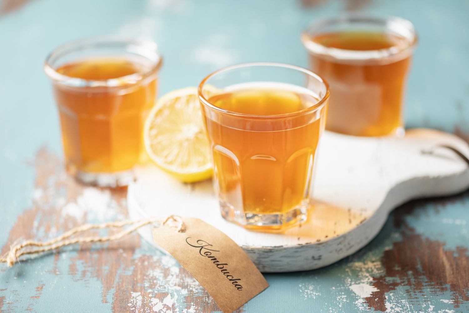 Drinking Kombucha Every Day: Science-Backed Effects on Gut Health and Digestion