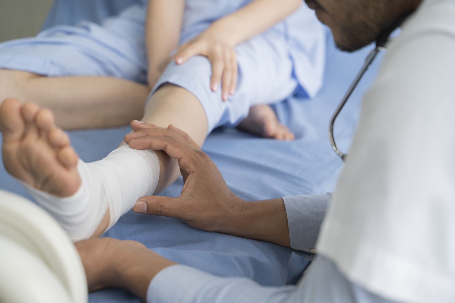 12 Surprising Reasons Your Skin Wounds Won’t Heal: Expert Medical Insights